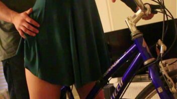 Bike Upskirt