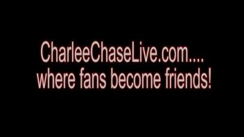 Charlee Chase Nuda