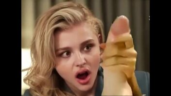 Chloe Moretz Feet