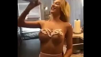 Diletta Leotta Seno Nudo