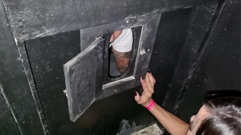 Porno Glory Hole