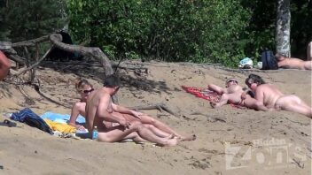 Sesso In Spiaggia Nudisti